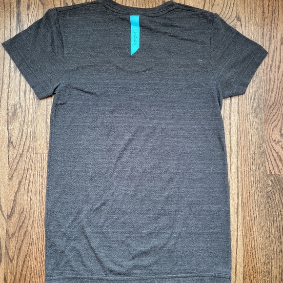 Rōka American Apparel Tee - Picture 3 of 5